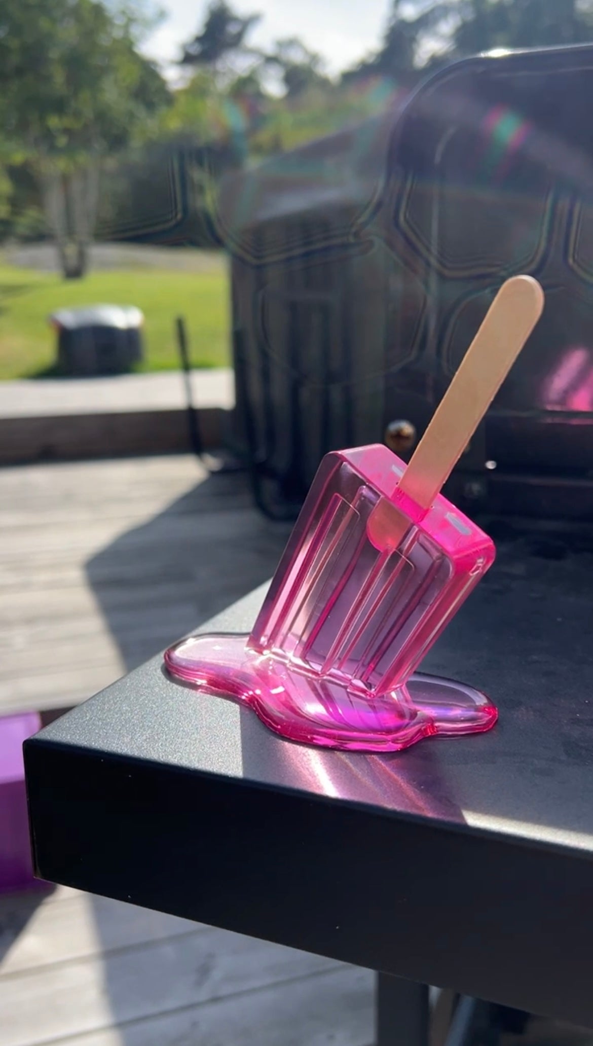 Melted ice cream sculpture *POP ART*