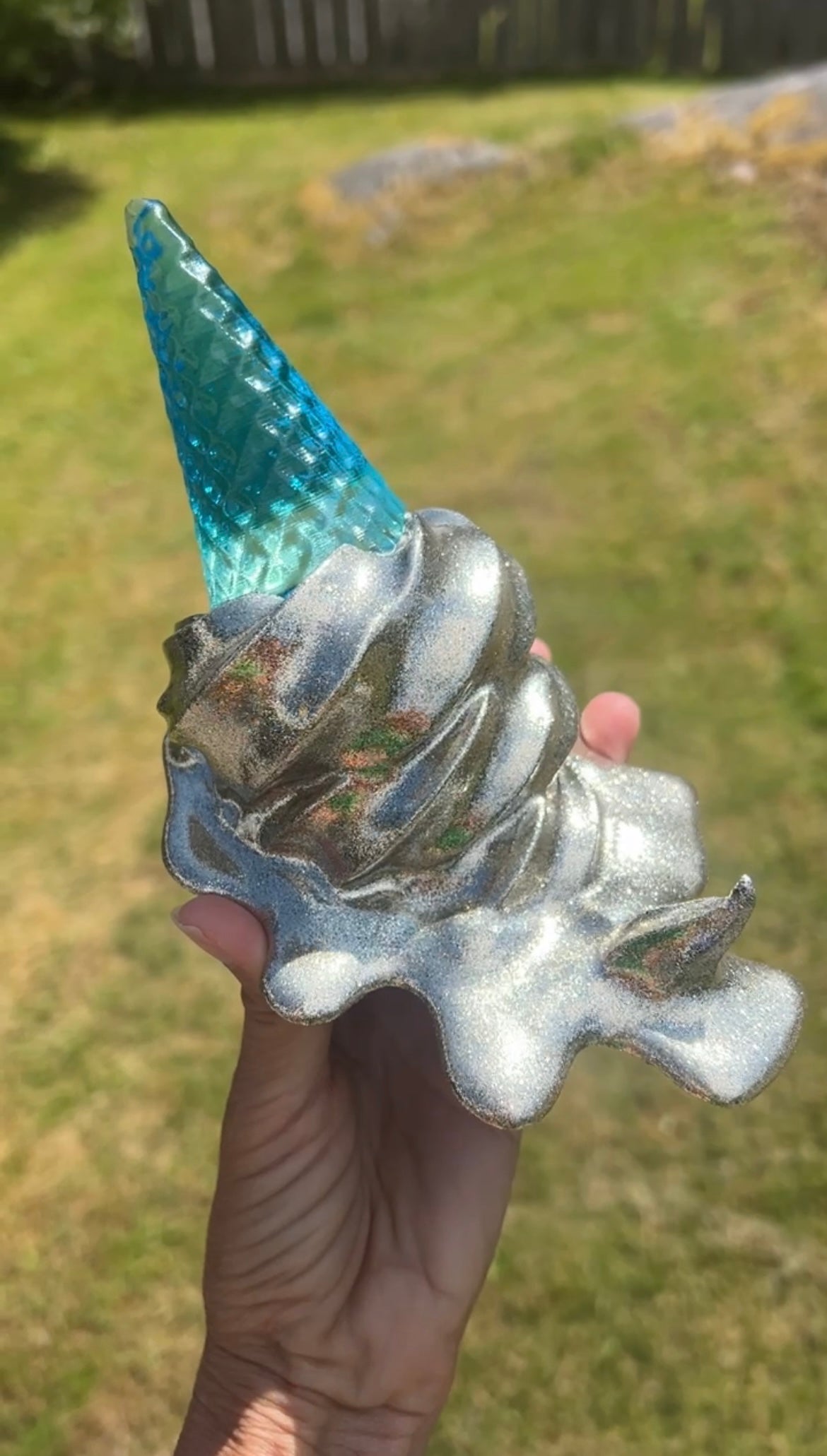 Melted ice cream sculpture *POP ART*