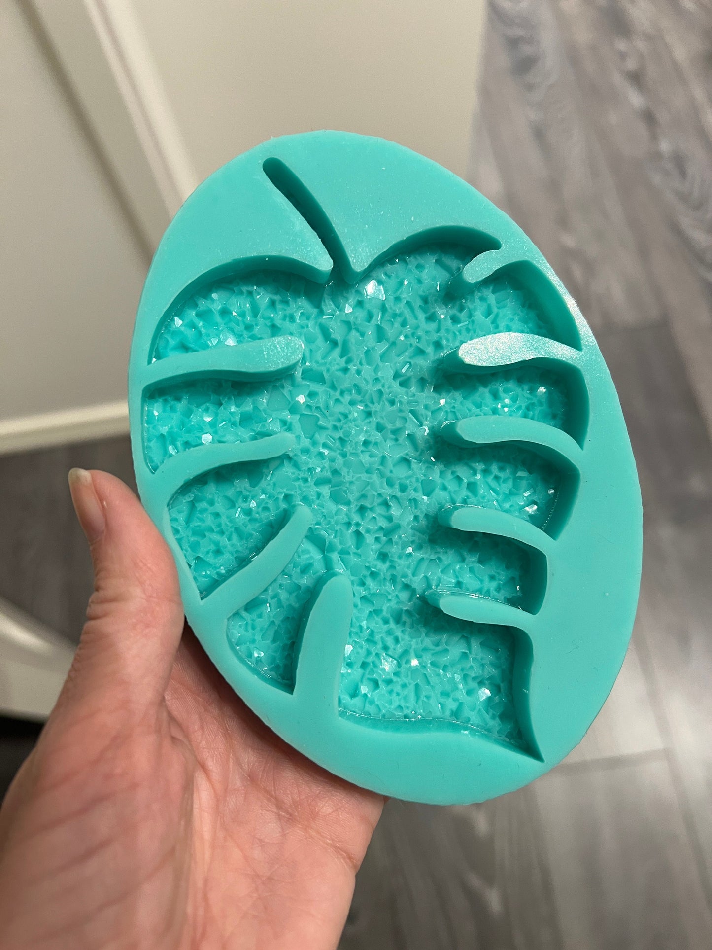 Crystal monstera mold- silicone mold / Resin leaf mold