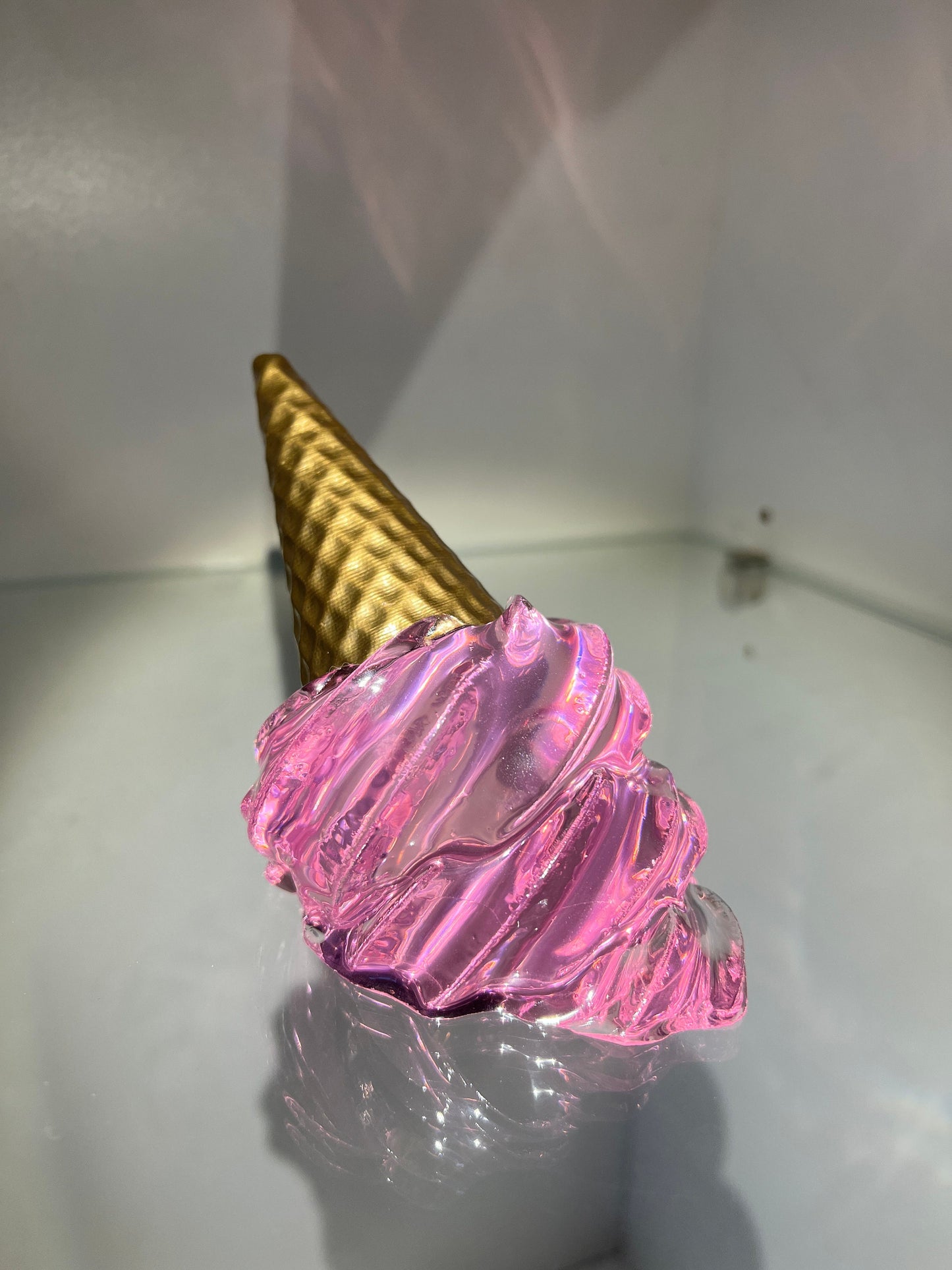 dropped ice cream sculpture *POP ART*