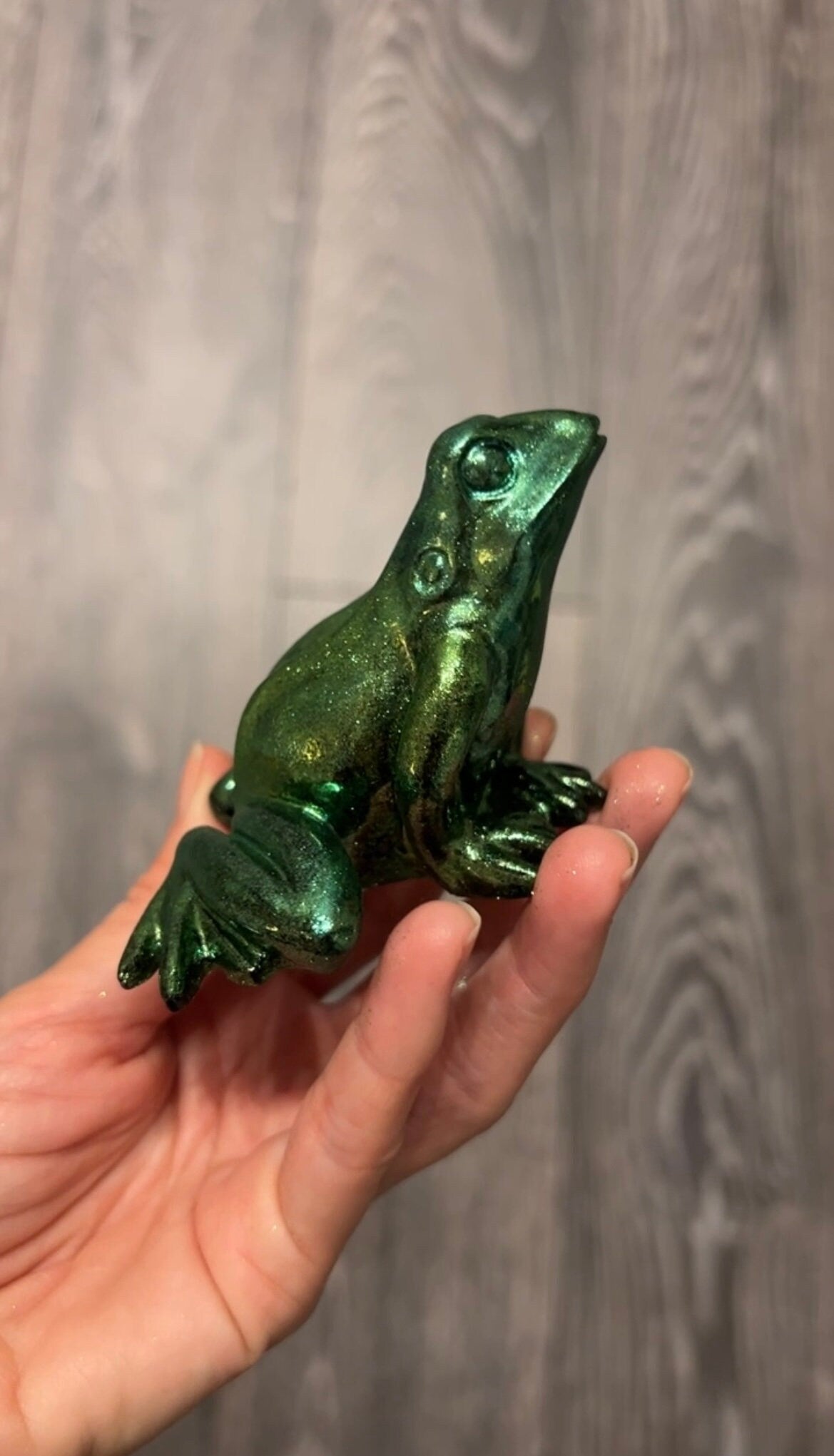 Green chrome frog