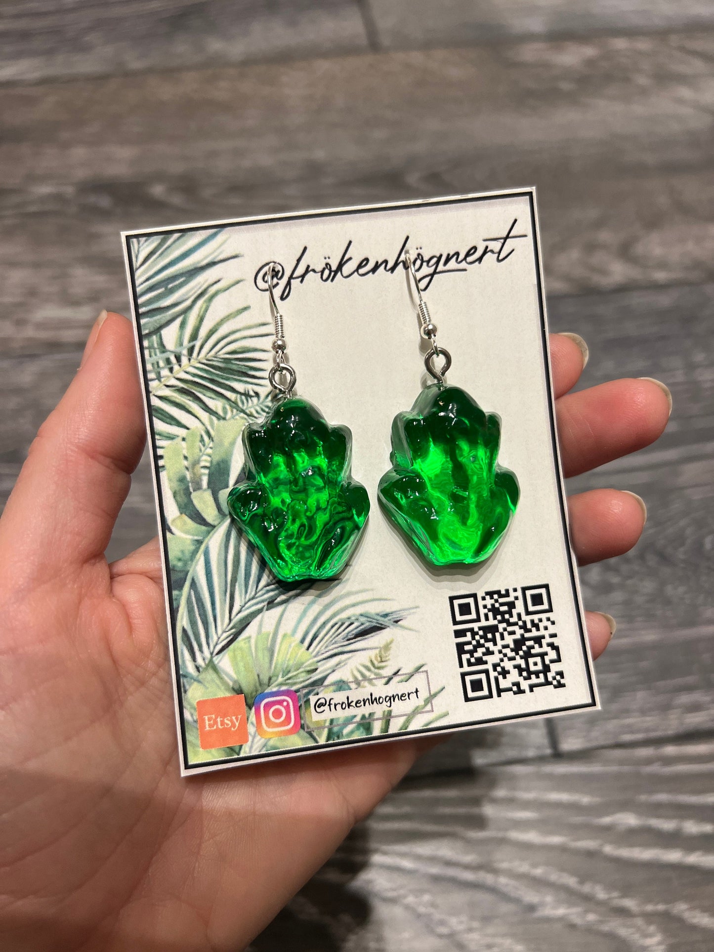 Candy frogs earrings / - Resin earrings