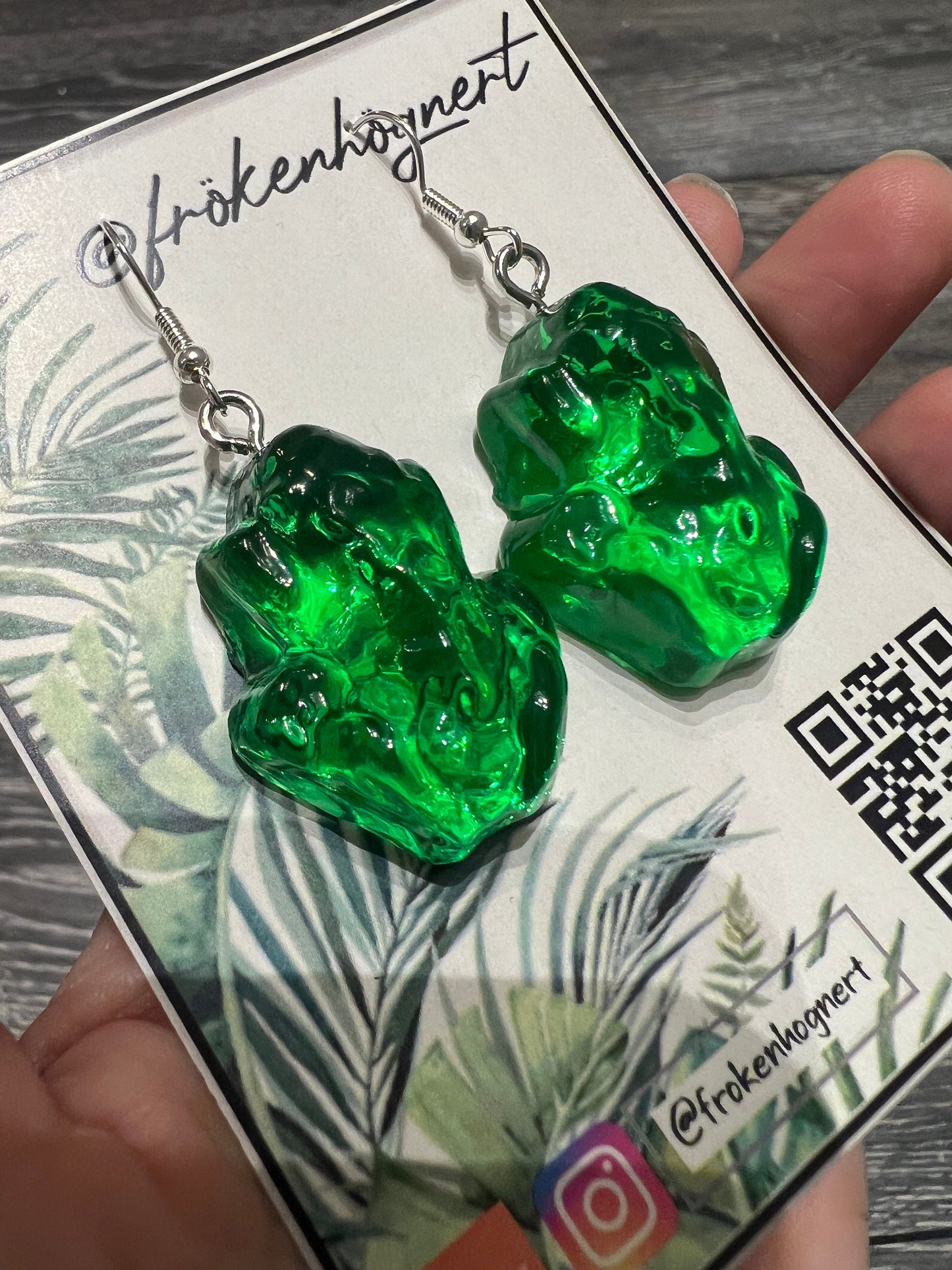 Candy frogs earrings / - Resin earrings