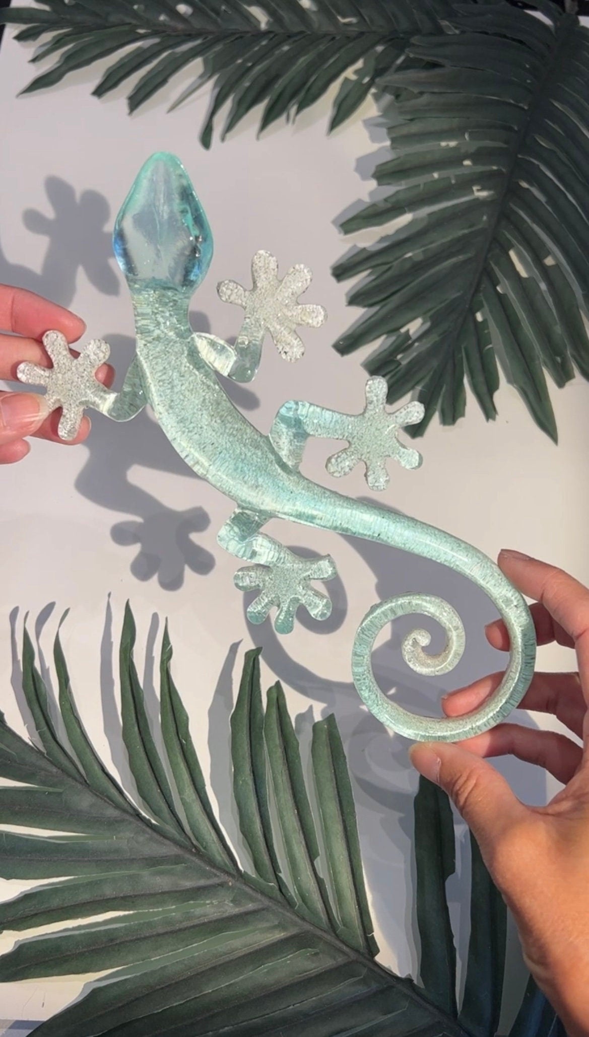 Stor havsinspirerad gecko / ödla
