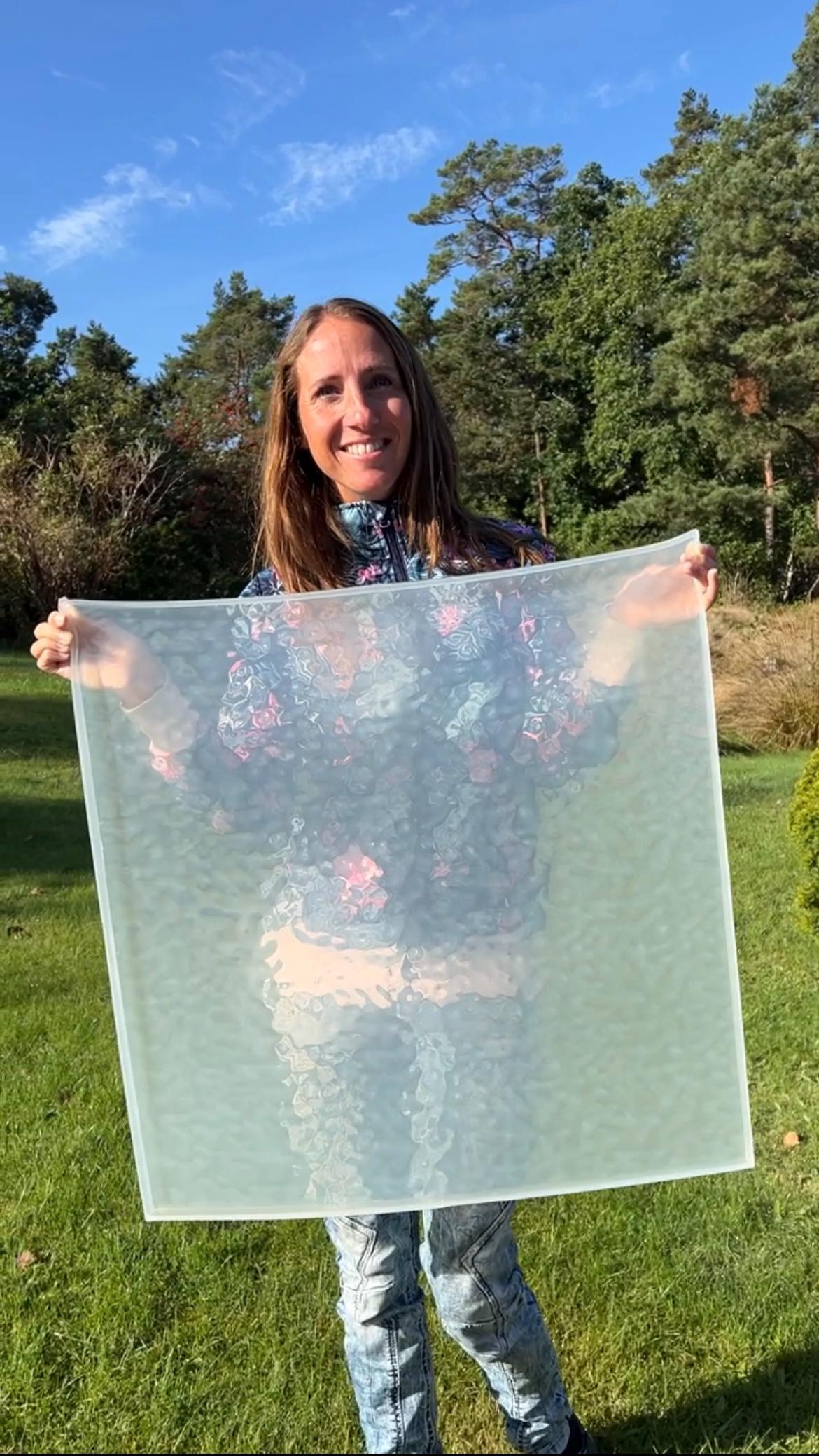 Vatten-inspirerad silikonform XXL 60x60 cm