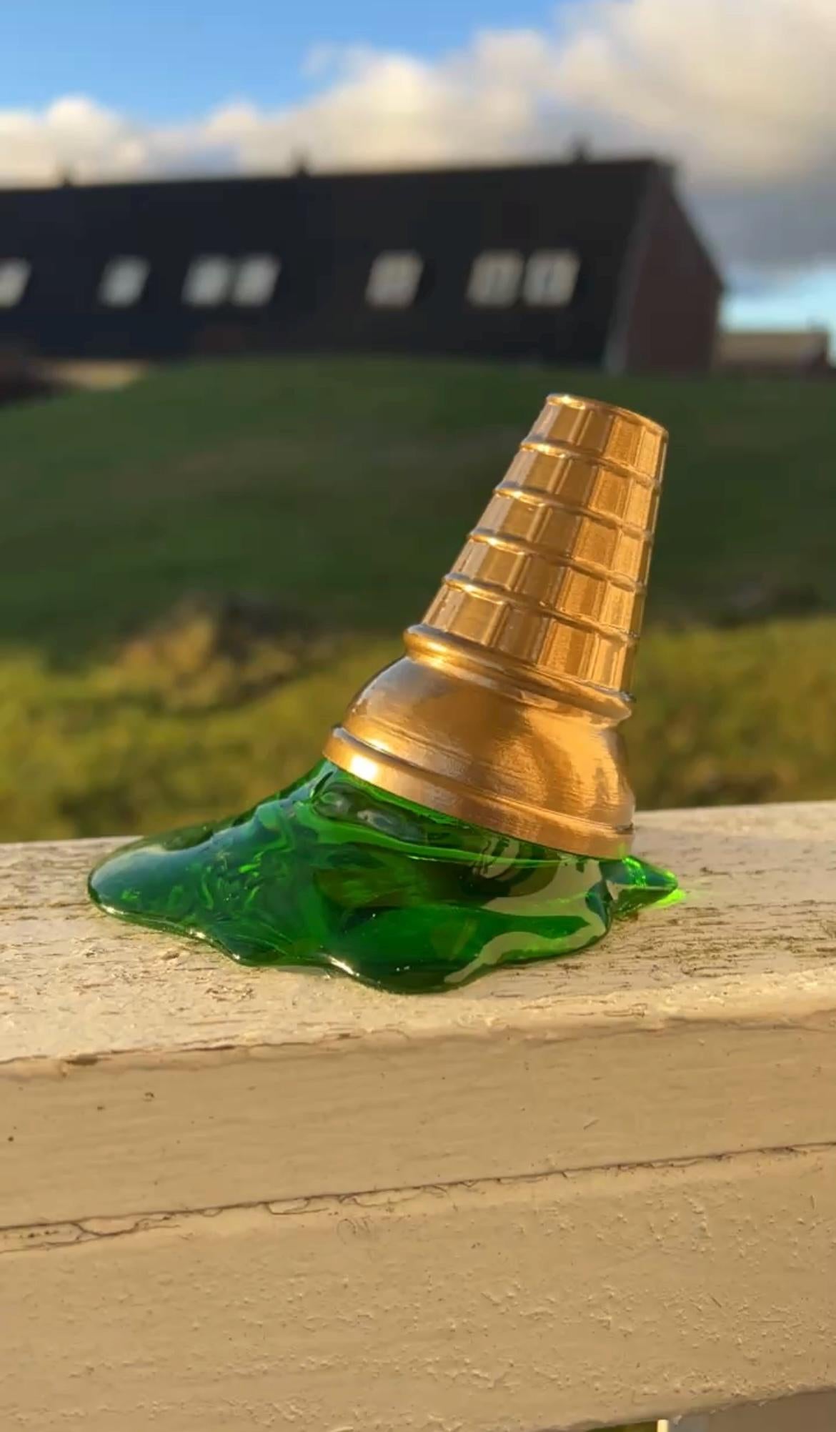 Melted ice cream sculpture *POP ART*
