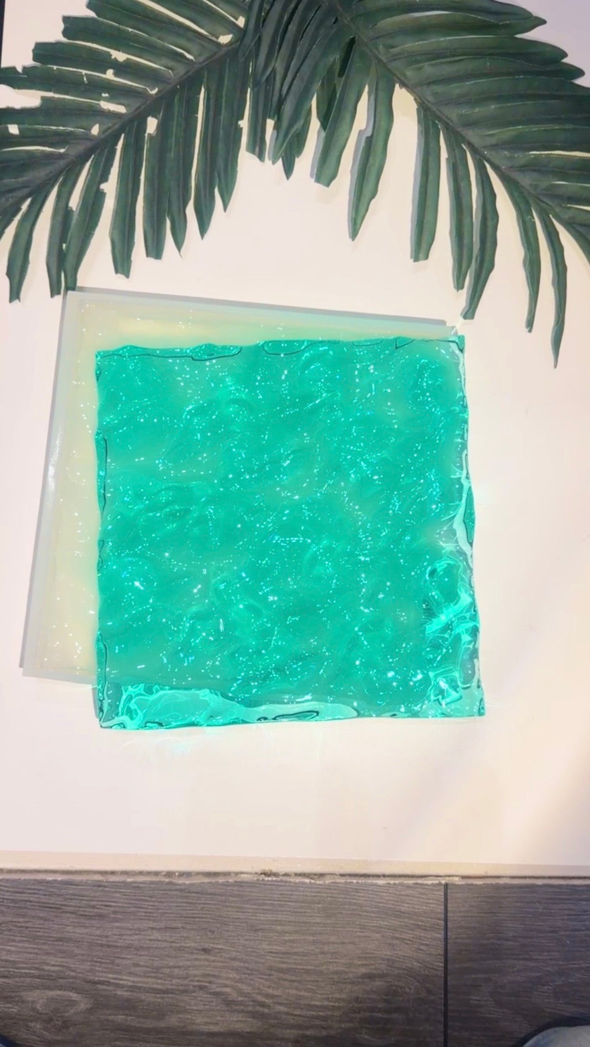 Vatten-inspirerad silikonform 20x20 cm