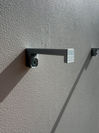 wall mounting clips