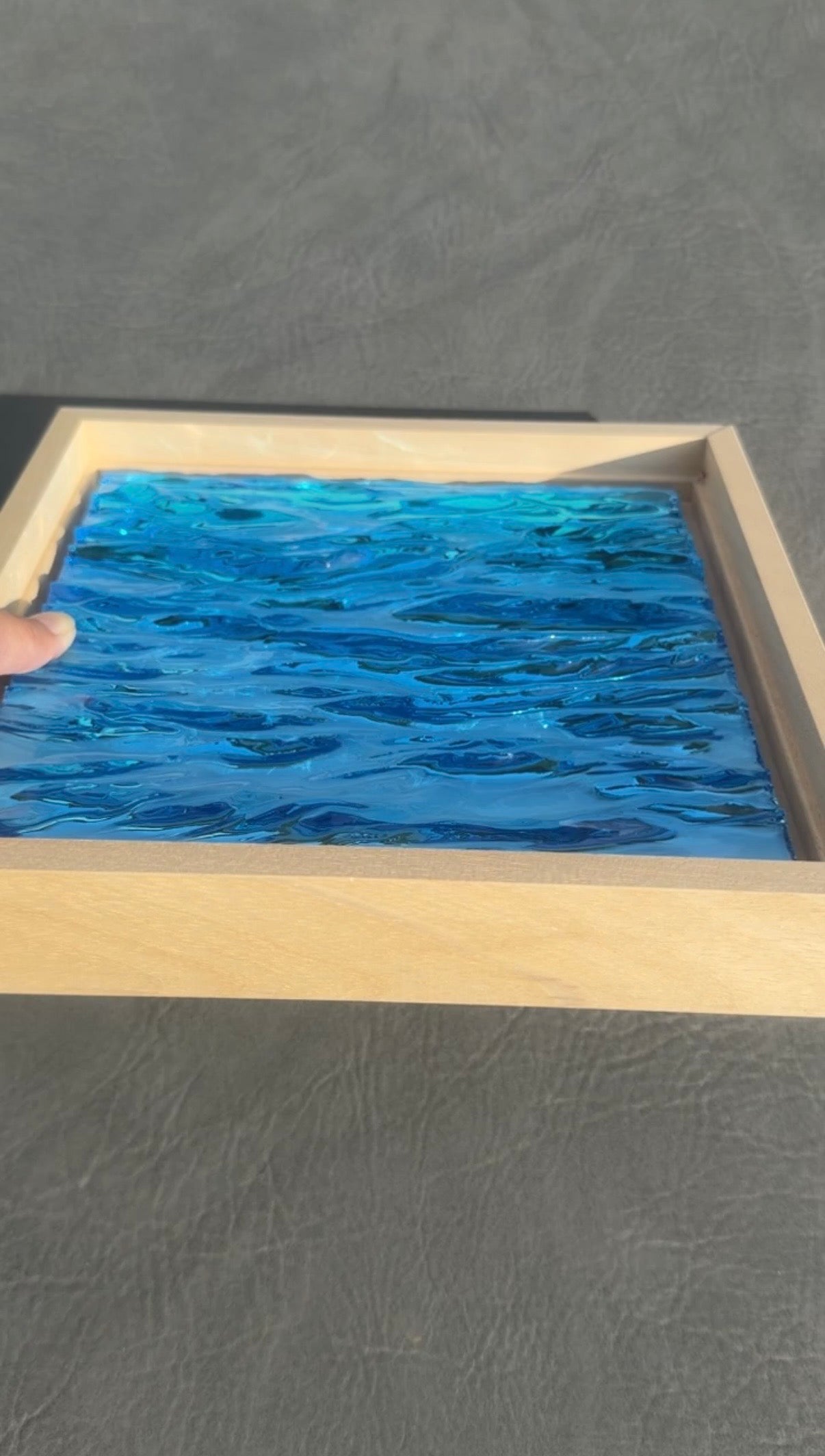 Vatten-inspirerad silikonform 20x20 cm