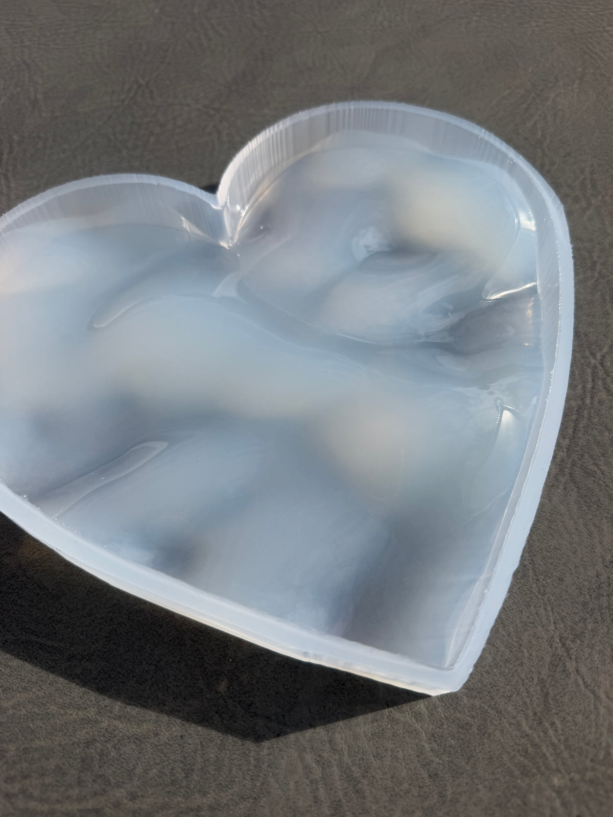 Vatten-inspirerad silikonform 20 cm Hjärta