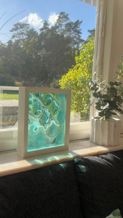 Vatteninspirerad konst 22,5x22,5 cm - Ocean art
