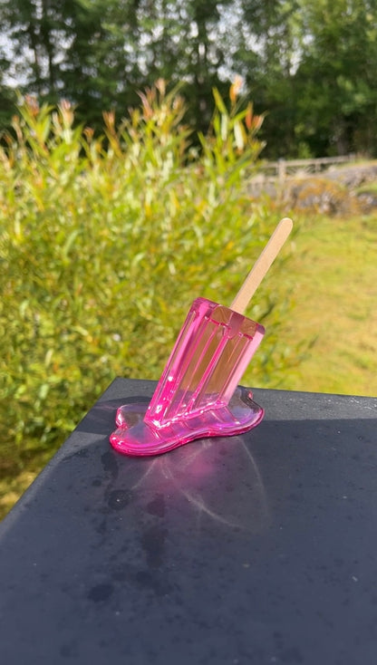 Melted ice cream sculpture  *POP ART*