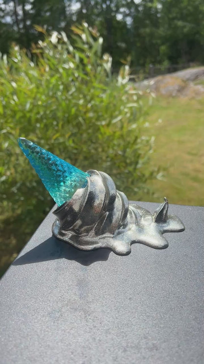 Melted ice cream sculpture  *POP ART*