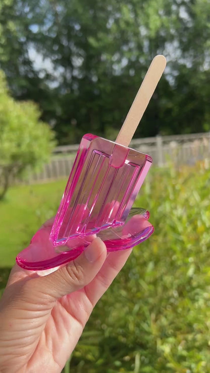 Melted ice cream sculpture  *POP ART*